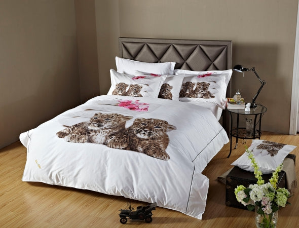 Dolce Mela DM486Q 6 Piece Fun Animal Print Bedding Duvet Cover Sheet S